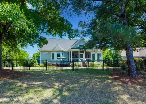 2886 St James Drive SE Southport NC 28461