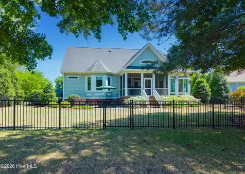 2886 St James Drive SE Southport NC 28461