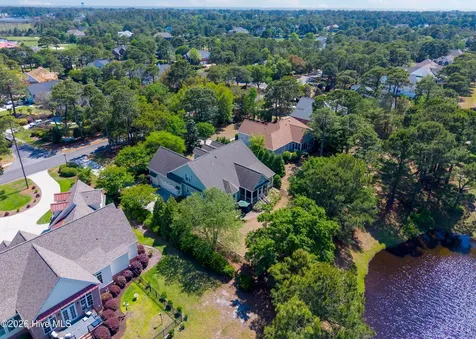 2886 St James Drive SE Southport NC 28461