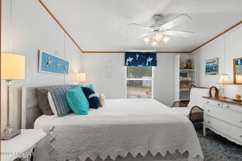 7203 Banner Street SW Ocean Isle Beach NC 28469