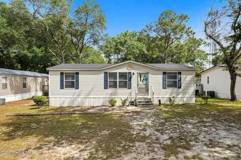 7203 Banner Street SW Ocean Isle Beach NC 28469