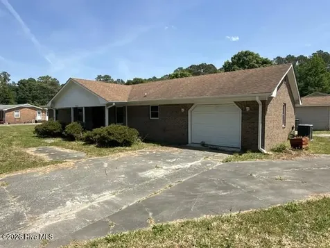 310 Greenfield Heights Boulevard Havelock NC 28532