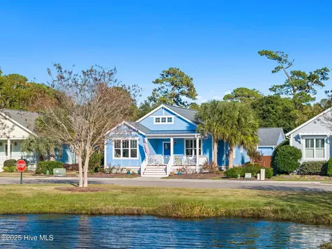 828 Cades Trail Southport NC 28461