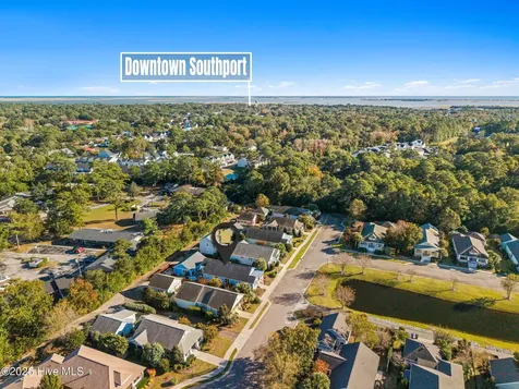 828 Cades Trail Southport NC 28461