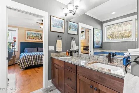 828 Cades Trail Southport NC 28461