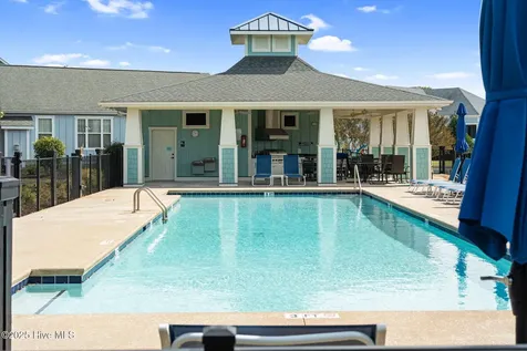 828 Cades Trail Southport NC 28461