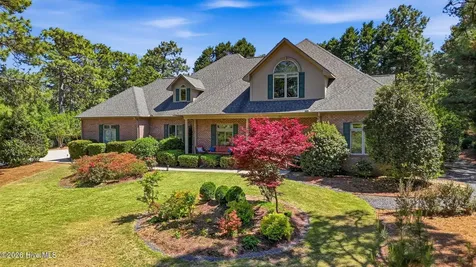 20 Walnut Creek Road Pinehurst NC 28374