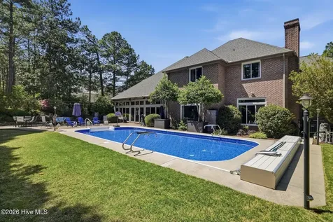 20 Walnut Creek Road Pinehurst NC 28374
