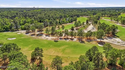 20 Walnut Creek Road Pinehurst NC 28374
