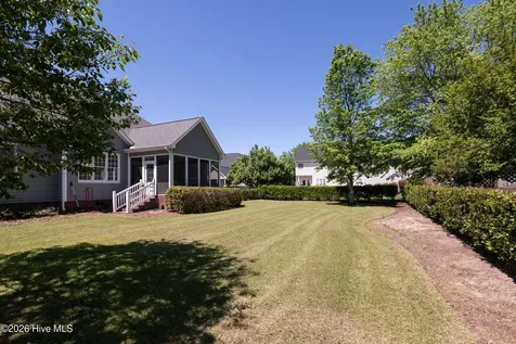 2215 Black Horse Lane Winterville NC 28590