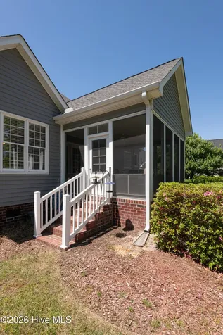 2215 Black Horse Lane Winterville NC 28590