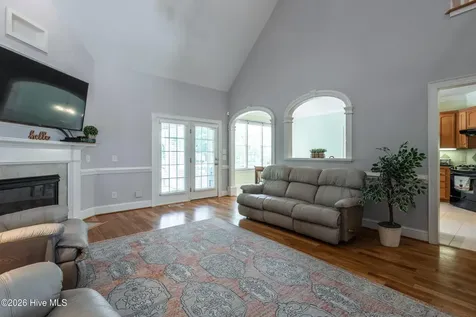 2215 Black Horse Lane Winterville NC 28590