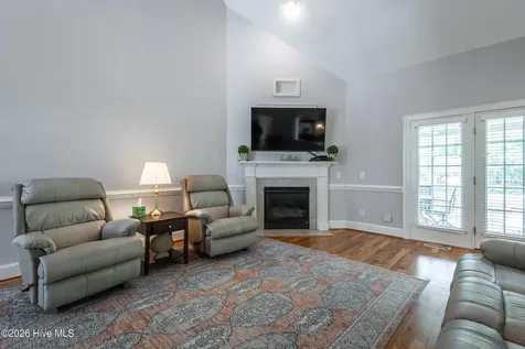 2215 Black Horse Lane Winterville NC 28590