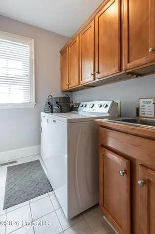 2215 Black Horse Lane Winterville NC 28590