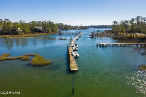 814 Oyster Point Drive Wilmington NC 28411