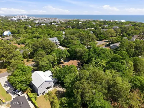 137 Doe Drive Emerald Isle NC 28594