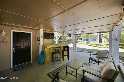 137 Doe Drive Emerald Isle NC 28594