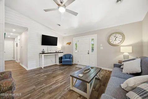 137 Doe Drive Emerald Isle NC 28594
