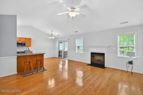 214 Derby Park Avenue New Bern NC 28562