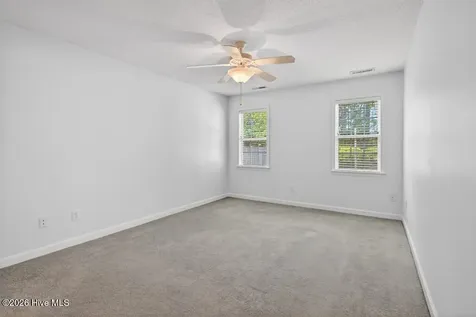 214 Derby Park Avenue New Bern NC 28562
