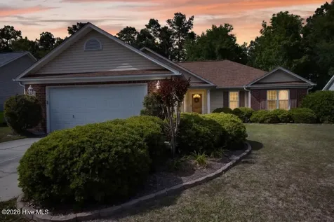 214 Derby Park Avenue New Bern NC 28562