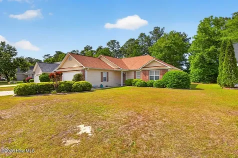 214 Derby Park Avenue New Bern NC 28562