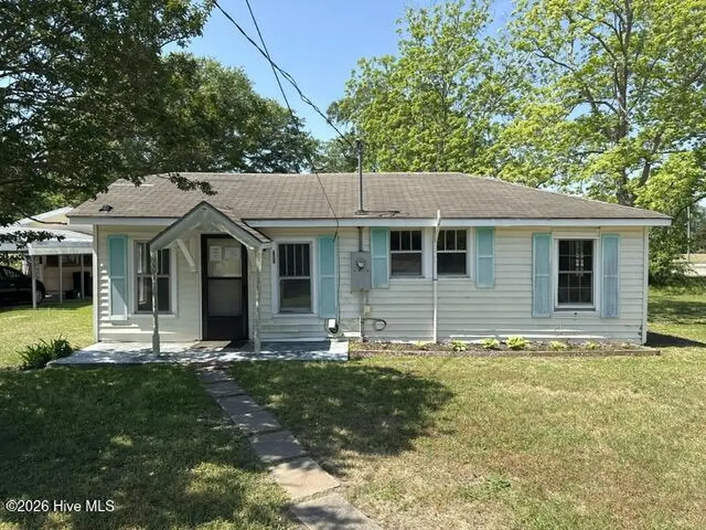 905 N C Street Bridgeton NC 28519