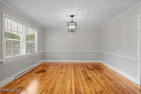 1907 Sedgefield Drive Kinston NC 28504