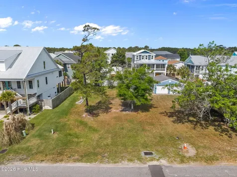 1408 Searay Lane Carolina Beach NC 28428