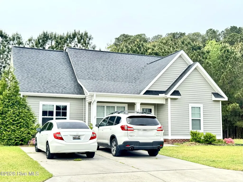 3164 Chesswood Lane Winterville NC 28590