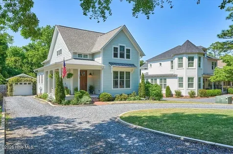 330 N Page Street Southern Pines NC 28387