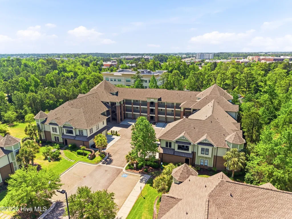 648 Village Park Drive Wilmington NC 28405