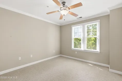 648 Village Park Drive Wilmington NC 28405