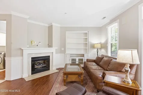 648 Village Park Drive Wilmington NC 28405