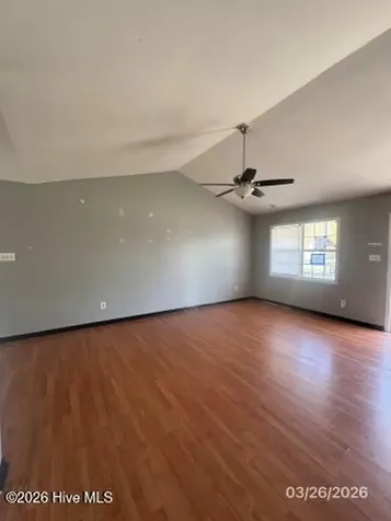 309 Crown Point Road Hubert NC 28539
