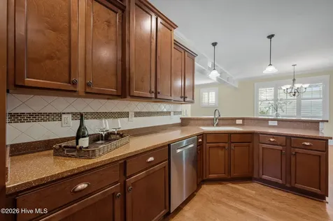 806 Wildflower Drive Holly Ridge NC 28445