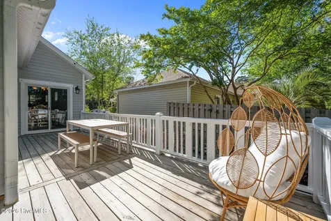 806 Wildflower Drive Holly Ridge NC 28445