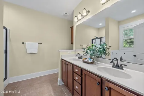 806 Wildflower Drive Holly Ridge NC 28445