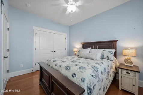 806 Wildflower Drive Holly Ridge NC 28445