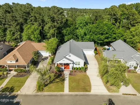 806 Wildflower Drive Holly Ridge NC 28445