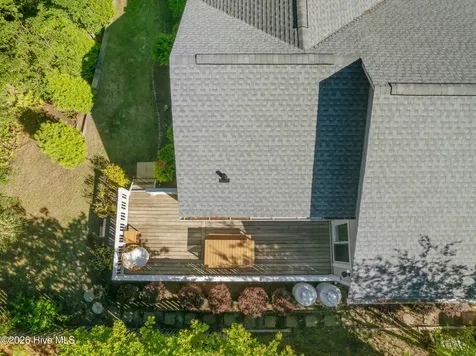 806 Wildflower Drive Holly Ridge NC 28445