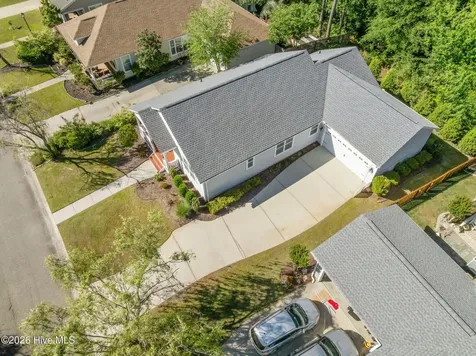 806 Wildflower Drive Holly Ridge NC 28445