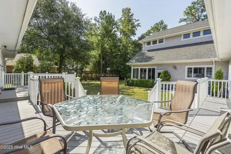 147 Pine Needle Drive Hampstead NC 28443