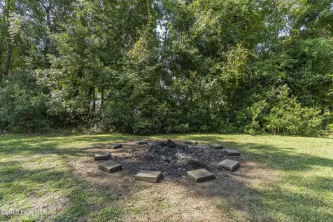 147 Pine Needle Drive Hampstead NC 28443