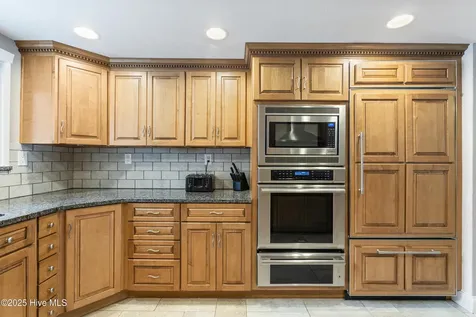 147 Pine Needle Drive Hampstead NC 28443