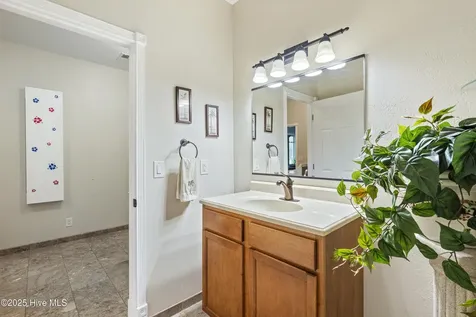147 Pine Needle Drive Hampstead NC 28443