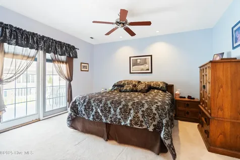 147 Pine Needle Drive Hampstead NC 28443