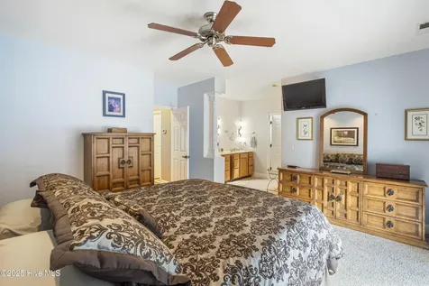 147 Pine Needle Drive Hampstead NC 28443