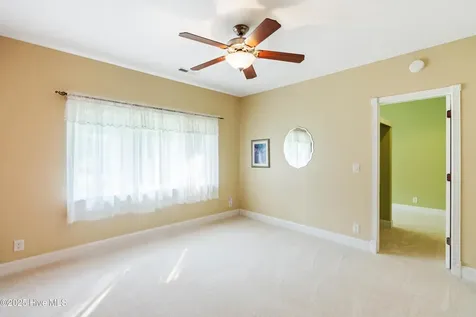 147 Pine Needle Drive Hampstead NC 28443