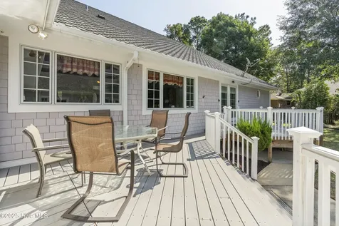 147 Pine Needle Drive Hampstead NC 28443